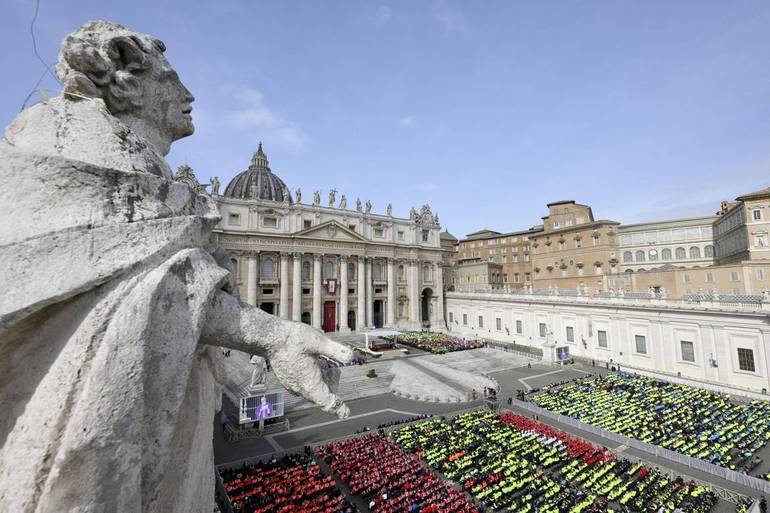 Papa Francesco: c'è bisogno del “miracolo della tenerezza”, che accompagna nella prova