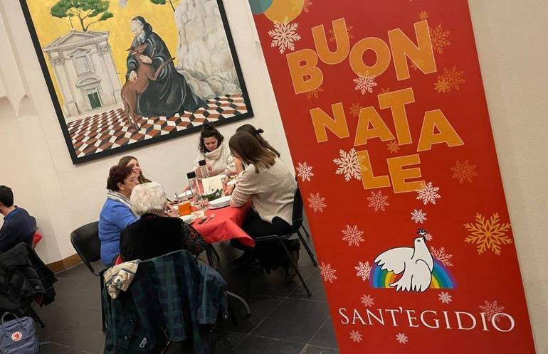 8.000 persone ai pranzi di Natale di Sant'Egidio a Genova