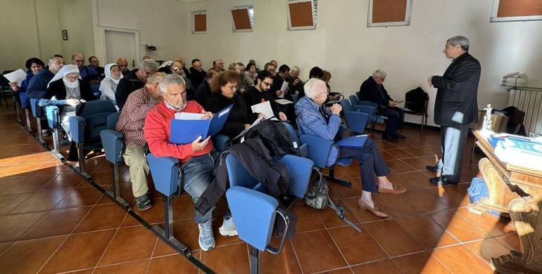 Fraternità di parrocchie, alla Guardia il primo incontro di verifica