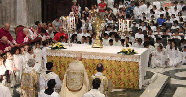 Solennit Del Corpus Domini Comunit Diocesana Home Il Cittadino Di Genova